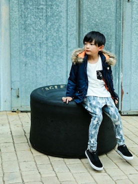 「カモフラパンツ」｜「アイテム（モッズコート）」を使った、X-girl STAGES・XLARGE KIDSさん（キッズ・113cm）の秋コーディネート