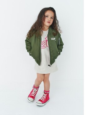 「x-girl stages」｜「アイテム（MA-1）」を使った、X-girl STAGES・XLARGE KIDSさん（キッズ・99cm）の秋コーディネート