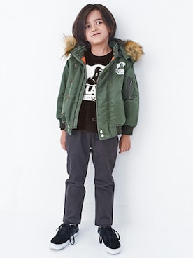 「アイテム（ミリタリージャケット）」を使った、X-girl STAGES・XLARGE KIDSさん（キッズ・116cm）の秋コーディネート