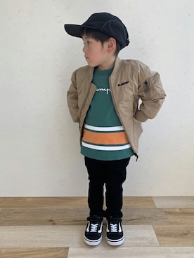 「アイテム（MA-1）」を使った、X-girl STAGES・XLARGE KIDSさん（キッズ・107cm）の秋コーディネート