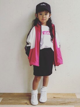「x-girl stages」｜「アイテム（ブルゾン）」を使った、X-girl STAGES・XLARGE KIDSさん（キッズ・107cm）の冬コーディネート