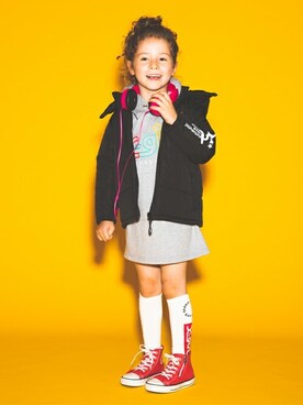 「x-girl stages」｜「アイテム（ブルゾン）」を使った、X-girl STAGES・XLARGE KIDSさん（キッズ・116cm）の冬コーディネート