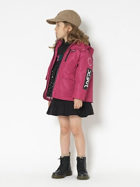 「x-girl stages」｜「アイテム（ブルゾン）」を使った、X-girl STAGES・XLARGE KIDSさん（キッズ・116cm）の冬コーディネート