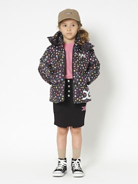 「x-girl stages」｜「アイテム（ダウンジャケット/コート）」を使った、X-girl STAGES・XLARGE KIDSさん（キッズ・116cm）の冬コーディネート