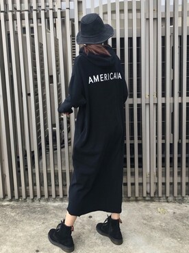 Shop無｜SuYu使用「AMERICANA（AMERICANA/アメリカーナ　別注 HOOD SIDE ZIP SWEAT OP/サイドジップフードスウェットワンピース）」的時尚穿搭