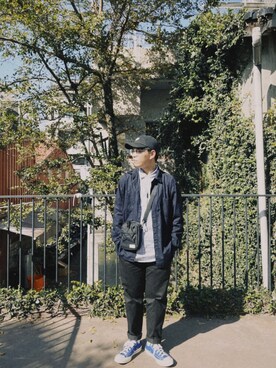 「plain-me（プレインミー）のアイテム（ショルダーバッグ）」を使った、吳德祐さん（メンズ・163cm）の冬コーディネート