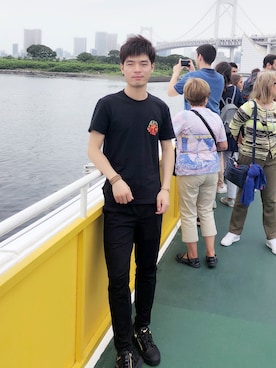 「GIVENCHY（ジバンシイ）のアイテム（チノパンツ）」を使った、Effort_tolifeさん（メンズ・175cm）の夏コーディネート