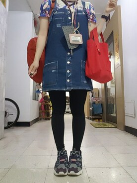 「MANGO（マンゴ）のアイテム（オールインワン・サロペット）」を使った、大骨嵐さん（レディース・168cm）の夏コーディネート