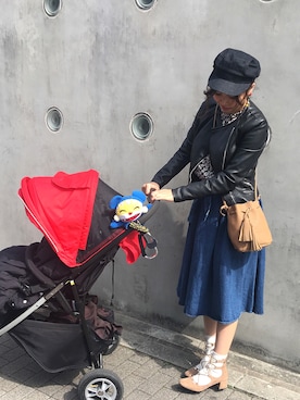 「アイテム（ピアス（両耳用））」を使った、おしゃれ豆知識💡のSERINAさん（レディース・164cm・30代）の春コーディネート