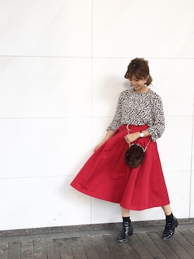 「アイテム（ピアス（両耳用））」を使った、おしゃれ豆知識💡のSERINAさん（レディース・164cm・30代）の秋コーディネート