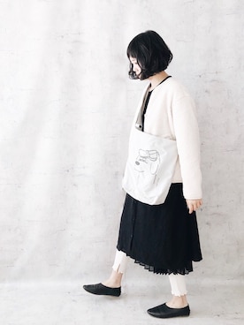 「白黒」｜「アイテム（その他アウター）」を使った、はるさん（レディース・168cm）の夏コーディネート