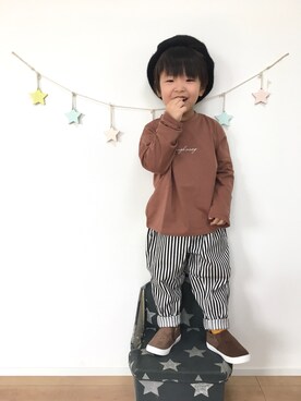 「マスタード」｜「アイテム（スリッポン）」を使った、kotaさん（キッズ・90cm）の秋コーディネート