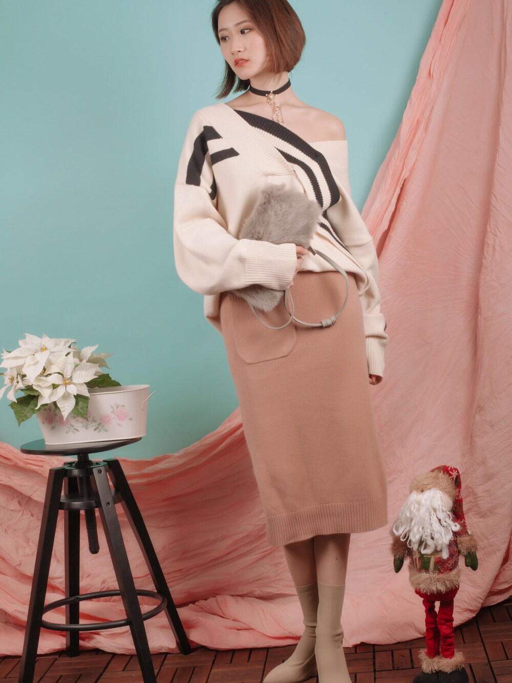「オトナカジュアル、ootd、スニーカー」｜「zxlのアイテム（スカート、ピンク系）」を使った、菲さん（レディース・171cm）の冬コーディネートの1枚目の写真