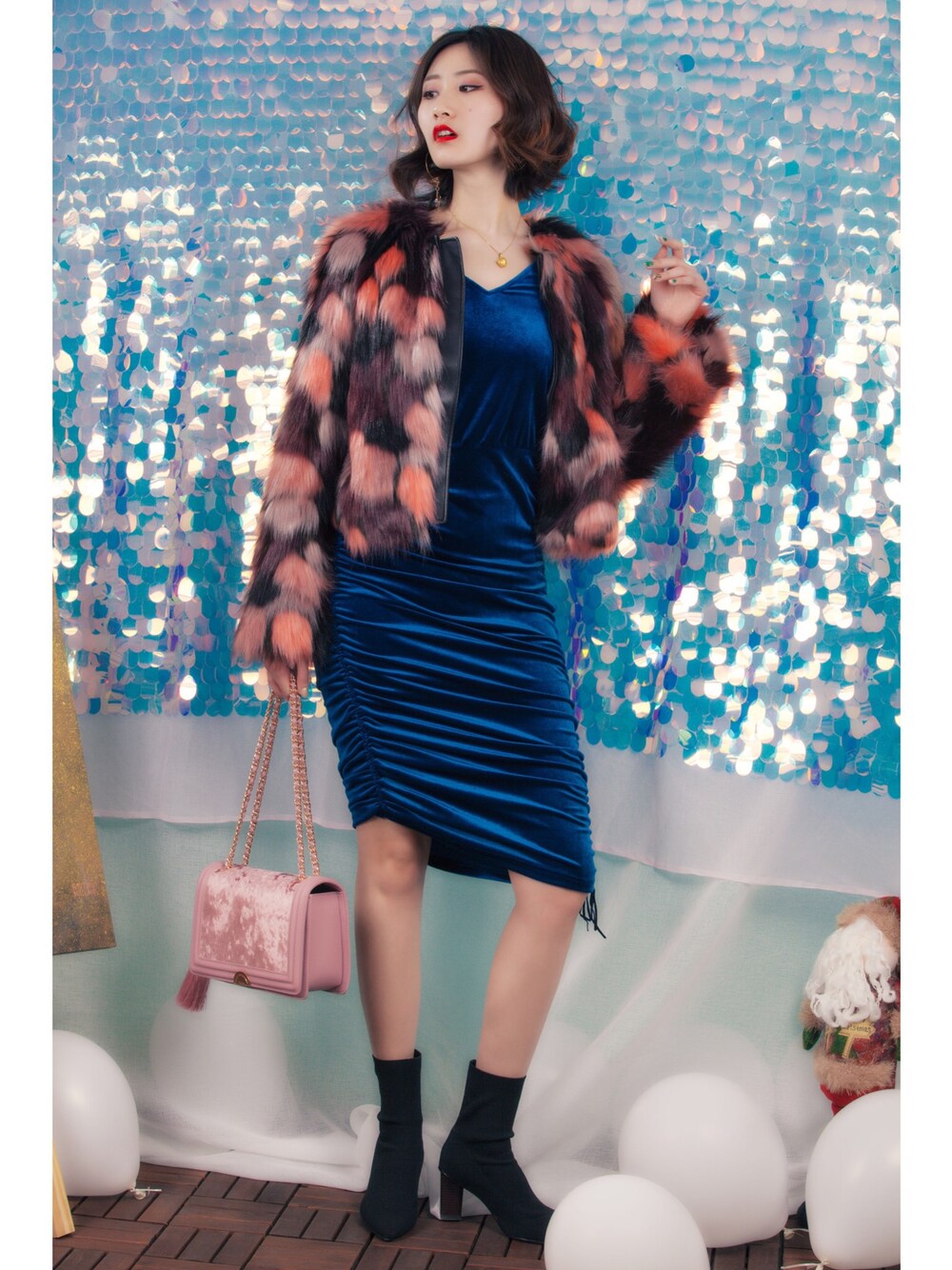 「大人カジュアル、シンプル、パンツスタイル、ootd、プチプラ、冬、fashion、休日スタイル」｜「zxlのアイテム（ワンピース、ブルー系）」を使った、菲さん（レディース・171cm）の冬コーディネートの1枚目の写真