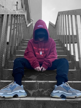 「vetements」｜「アイテム（その他）」を使った、捨てられたシナモンさん（メンズ・165cm）の春コーディネート