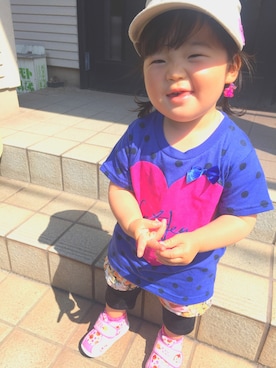 「笑顔拡散」｜「アイテム（キャップ）」を使った、じゃむぱんさん（キッズ・80cm）の春コーディネート