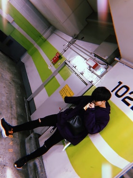 「CASPER JOHN AIVER（キャスパージョンアイバー）のアイテム（ミリタリージャケット）」を使った、RYO(from.Tigh-Z)さん（メンズ・179cm）の春コーディネート