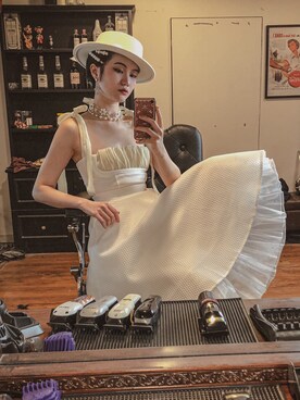 Alessandra Mainaさんのコーディネート