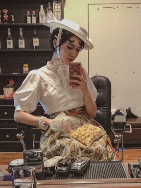 Alessandra Mainaさんのコーディネート