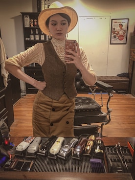 Alessandra Mainaさんのコーディネート