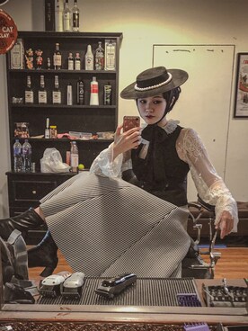 Alessandra Mainaさんのコーディネート