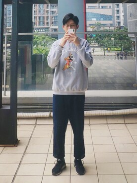 周常喜JoKercHOwさんのコーディネート