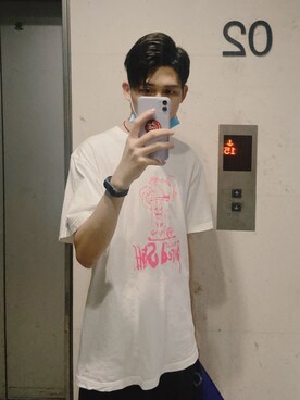 周常喜JoKercHOwさんのコーディネート