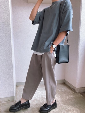 「remer（リメール）のloose basic Tee/ルーズベーシックT（Tシャツ/カットソー、グレー系）」を使った、たくみ さん（メンズ・174cm）の春コーディネート