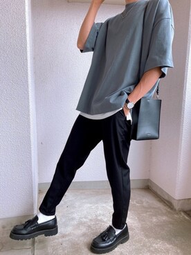 「remer（リメール）のloose basic Tee/ルーズベーシックT（Tシャツ/カットソー、グレー系）」を使った、たくみ さん（メンズ・174cm）の春コーディネート