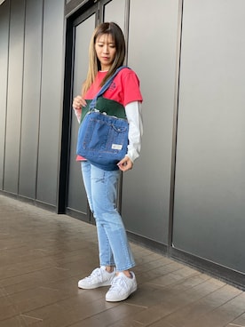 「AVIREX（アヴィレックス）のエンブロイダリー ティーシャツ 刺繍/ EMBROIDERED T-SHIRT（Tシャツ/カットソー）」を使った、Mizukiさん（レディース・158cm）の春コーディネート