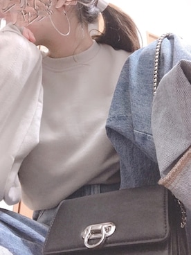 「UNIQLO（ユニクロ）のハイライズワイドストレートジーンズ（デニムパンツ）」を使った、moz🥀さん（レディース・162cm）の冬コーディネート