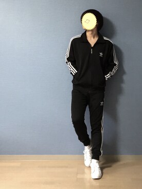 マイクロ 民主党 一月 全身 アディダス コーデ メンズ Traila Org