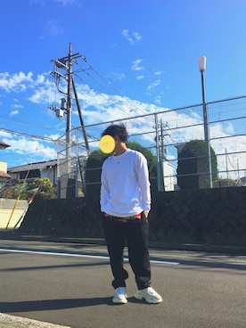 ウオムラさんの「SKIN/スキン：Sunday L/S Tee#」を使ったコーディネート