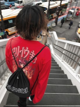 「Gosha Rubchinskiy（ゴーシャラブチンスキー）のアイテム（バッグ）」を使った、ウオムラさん（メンズ・164cm）の春コーディネート