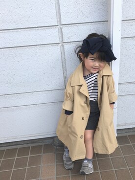 「アイテム（トレンチコート）」を使った、あゆみさん（キッズ・90cm）の冬コーディネート