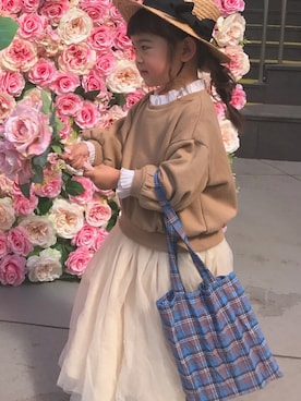 「アイテム（スカート）」を使った、あゆみさん（キッズ・90cm）の春コーディネート