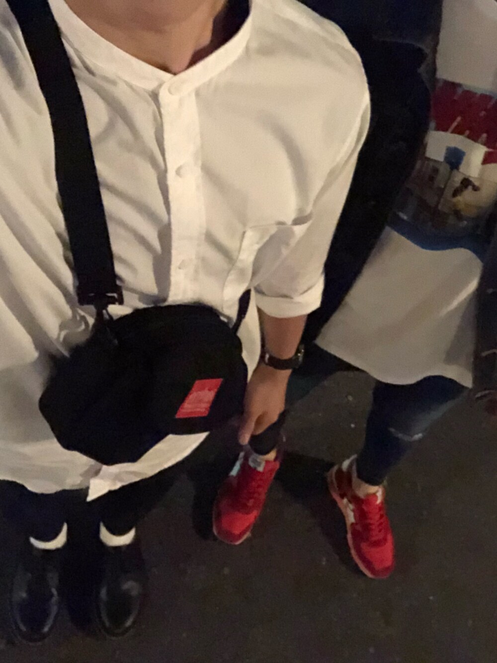 「シンプルコーデ」｜「UNIQLOのMEN エクストラファインコットンブロードスタンドカラーシャツ（長袖）（シャツ/ブラウス、ホワイト系）」を使った、yuseiさん（メンズ・172cm）の春コーディネートの1枚目の写真
