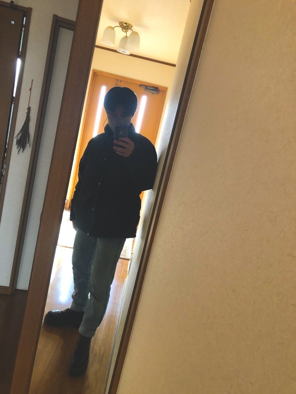 「ootd、冬アウター」｜「Levi'sのアイテム（デニムパンツ、ブルー系）」を使った、daichiさん（メンズ・165cm）の冬コーディネートの1枚目の写真