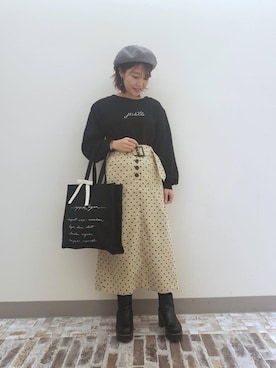 「Iラインスカート」｜「アイテム（ハンチング/ベレー帽）」を使った、マジェスティックレゴン池袋サンシャインシティ店スタッフさん（レディース・153cm）の冬コーディネート