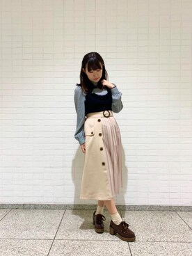 「ブラック×アイボリー」｜マジェスティックレゴン池袋サンシャインシティ店スタッフさん（レディース・155cm）の冬コーディネート