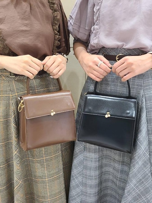 マジェスティックレゴン池袋サンシャインシティ店スタッフ Majestic Legon Majestic Legonのショルダーバッグを使ったコーディネート Wear