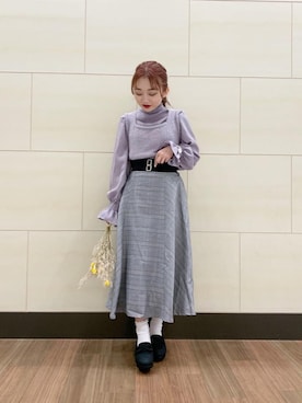 「フェザー」｜「アイテム（パンプス）」を使った、マジェスティックレゴン池袋サンシャインシティ店スタッフさん（レディース・154cm）の秋コーディネート