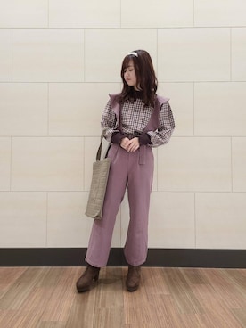 「イチゴチョコ」｜マジェスティックレゴン池袋サンシャインシティ店スタッフさん（レディース・155cm）の秋コーディネート