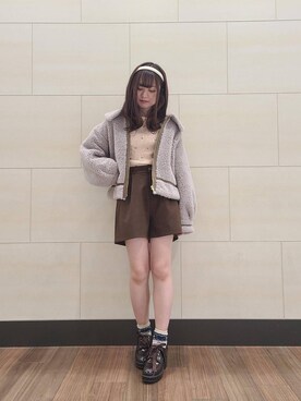 「ボリュームヒール」｜マジェスティックレゴン池袋サンシャインシティ店スタッフさん（レディース・155cm）の秋コーディネート