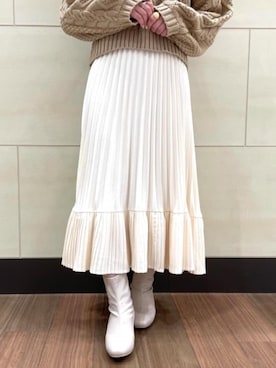 「プリーツデザイン」｜マジェスティックレゴン池袋サンシャインシティ店スタッフさん（レディース・152cm）の冬コーディネート