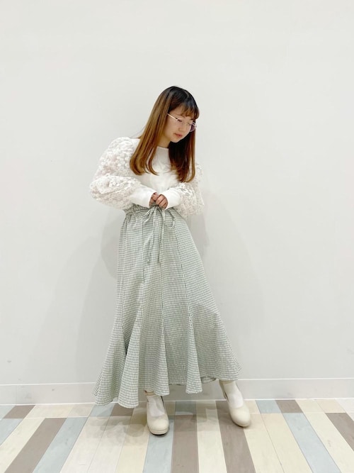 Majestic Legon マジェスティックレゴン池袋サンシャインシティ店スタッフさんのパンプスを使ったコーディネート Zozotown