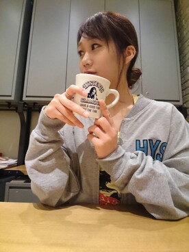 「アイテム（グラス/マグカップ/タンブラー）」を使った、Mikeさん（レディース・154cm）の春コーディネート