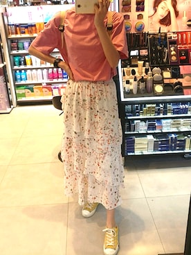 「NOMOS（ノモス）のアイテム」を使った、锌合金泡泡さん（レディース・168cm）の夏コーディネート