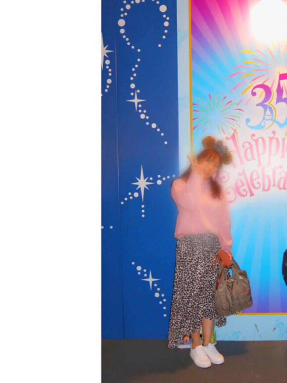 「ディズニーコーデ、秋コーデ」｜「Mila Owenのアイテム（パーカー、ピンク系）」を使った、しお*ˊᵕˋ*さん（レディース・158cm）の秋コーディネートの1枚目の写真