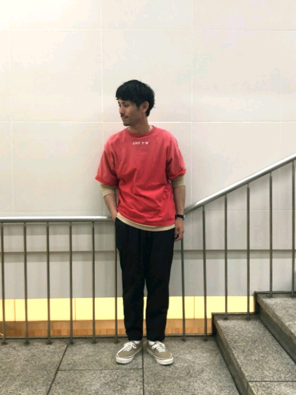 木山正己さんの「日焼け加工Tシャツ（CIAOPANIC）」を使ったコーディネート